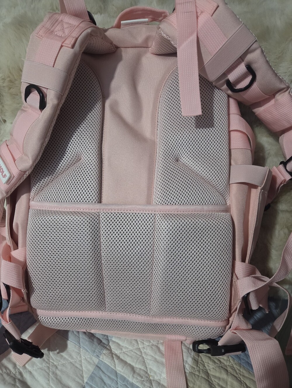 Wolfpak 35L Dream Pink Backpack - Picture 8 of 16